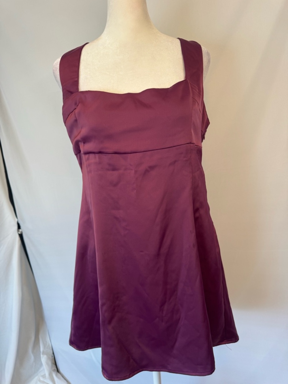 Urban Outfitters Sleeveless Square-Neck Mini Dress in Plum
